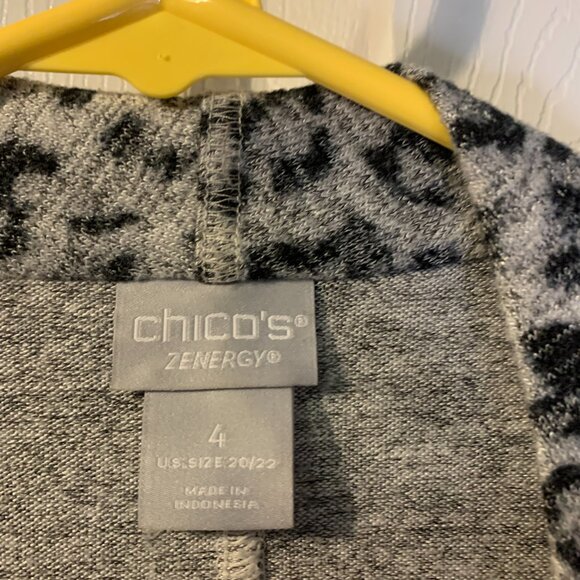 Chico's Women's Leopard Print Cardigan Sz 20 22 Gray Tunic Lightweight Pockets - Picture 5 of 7